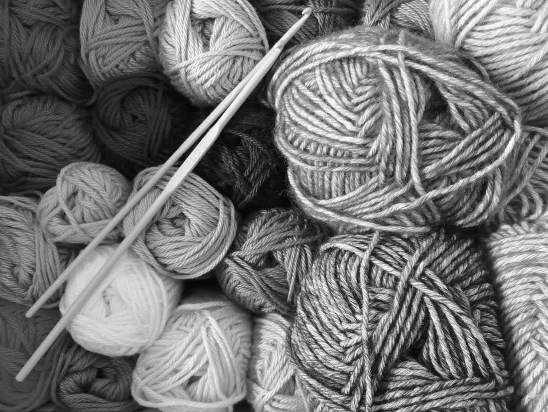 Undyed yarns gathered before spinning